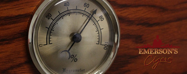 Small Analog Hygrometer - Pipes and Cigars