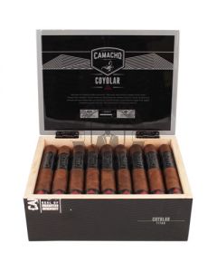 Camacho Coyolar Titan 5 Cigars