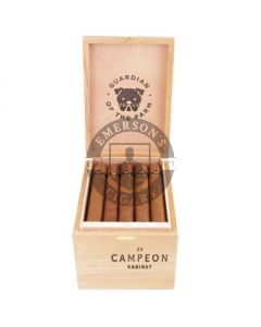 Guardian Of The Farm Campeon 5 Cigars