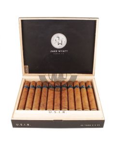 Jake Wyatt U.S.I.R.Toro 5 Cigars